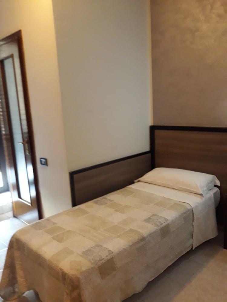 Hotel Salus Mailand Exterior foto